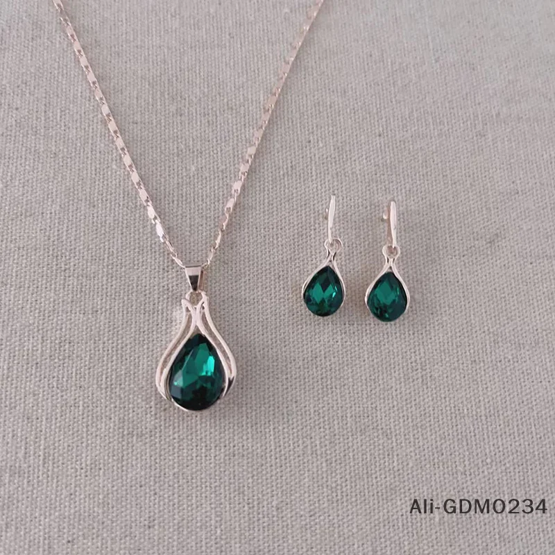 Fashion Water Drop Necklace Earring Set, Engagement Earring Pendant, Beautiful Wedding Jewelry Set, Gift
Fashion Water Drop Necklace Earring Set, Engagement Earring Pendant, Beautiful Wedding Jewelry Set, Gift