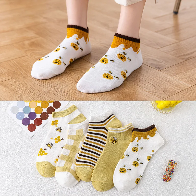 5Pairs New Funny Socks Women New Spring Ankle Girls Cute Socks Kawaii Color Novelty Women Short Casual Flower Cotton Socks
5Pairs New Funny Socks Women New Spring Ankle Girls Cute Socks Kawaii Color Novelty Women Short Casual Flower Cotton Socks