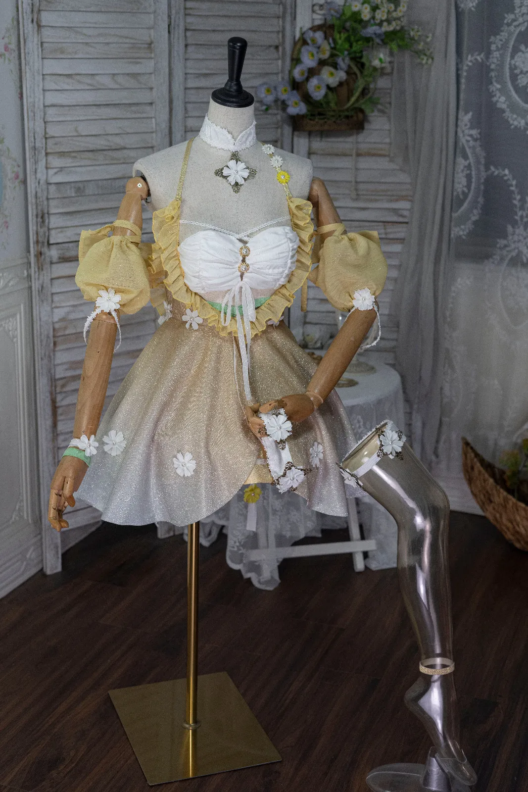 Strinova Kanami Dormitory Series Cosplay Costume Yellow Flower Lolita Dress Full Set Custom Game Women Outfit for Comic Con
Strinova Kanami Dormitory Series Cosplay Costume Yellow Flower Lolita Dress Full Set Custom Game Women Outfit for Comic Con
