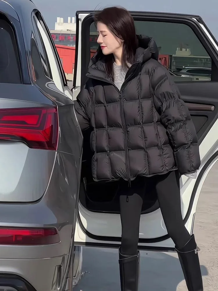 Женская утепленная свободная хлопковая куртка средней длины с капюшоном, зимняя новинка, пуховик, верхняя одежда с длинными рукавами на молнии
Женская утепленная свободная хлопковая куртка средней длины с капюшоном, зимняя новинка, пуховик, верхняя одежда с длинными рукавами на молнии