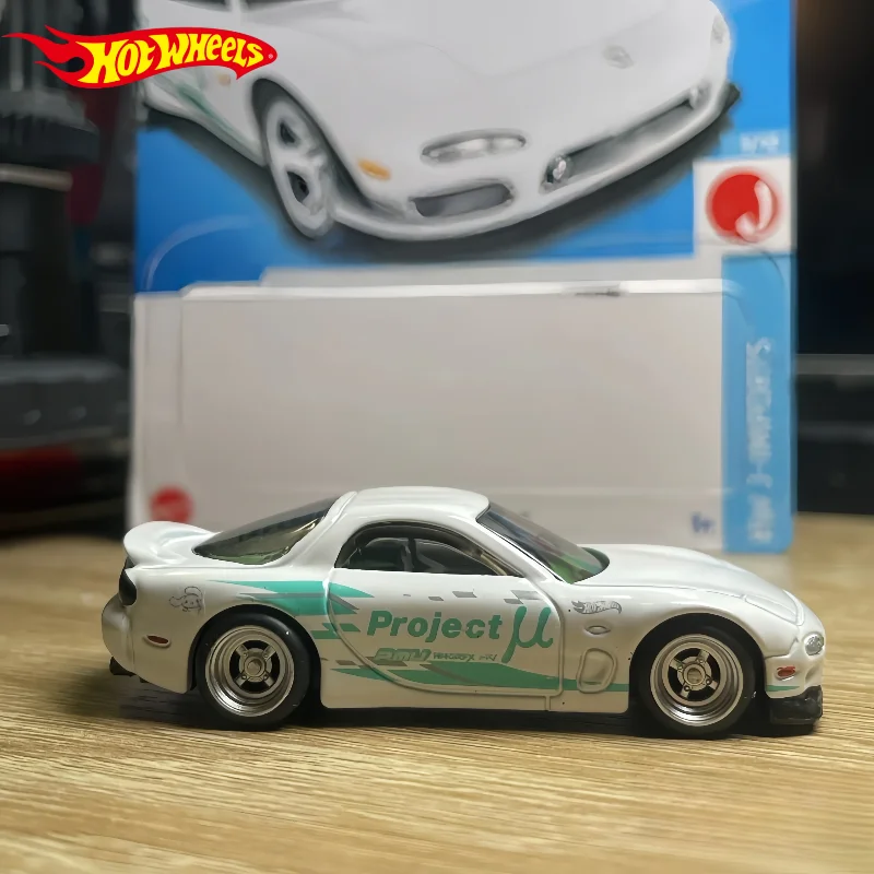 В наличии Hotwheels 1:64 Mazda Rx-7, модель спортивного автомобиля из сплава, литая под давлением металлическая гусеничная гоночная машина, модель автомобиля, имитация коллекционной детской игрушки
В наличии Hotwheels 1:64 Mazda Rx-7, модель спортивного автомобиля из сплава, литая под давлением металлическая гусеничная гоночная машина, модель автомобиля, имитация коллекционной детской игрушки