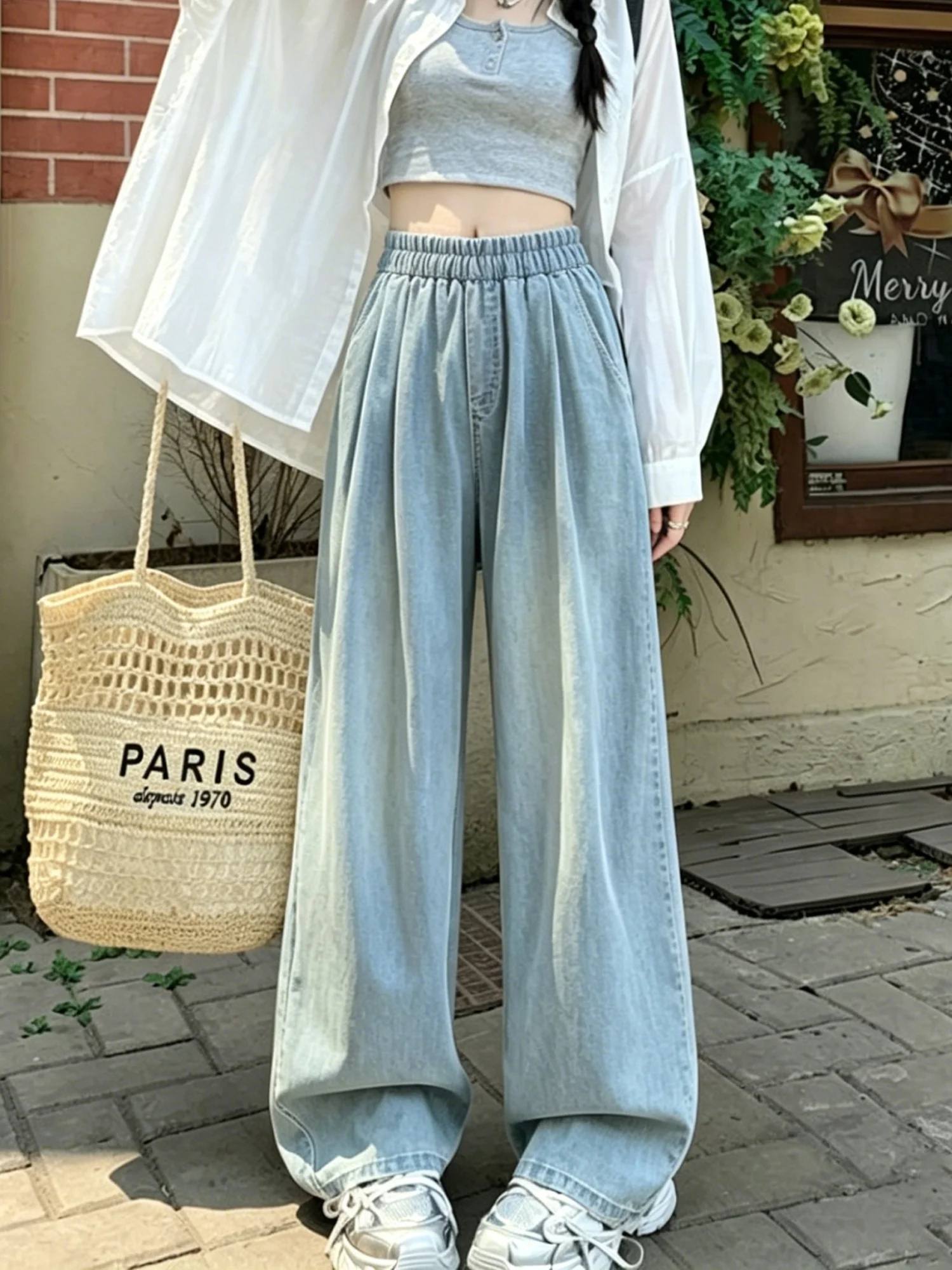Retro Washed Blue Silk Denim Jeans Women Summer New Loose Slimming Casual Drape Thin Versatile Floor-Length Pants
Retro Washed Blue Silk Denim Jeans Women Summer New Loose Slimming Casual Drape Thin Versatile Floor-Length Pants