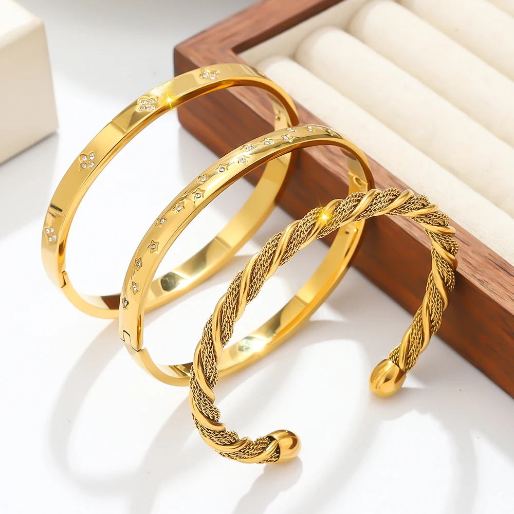3Pcs/Set Stainless Steel Women's Cuff Bracelet Set, Embossed Star Inlaid Zircon Braided Bangle, Perfect Holiday Jewelry Gift
3Pcs/Set Stainless Steel Women's Cuff Bracelet Set, Embossed Star Inlaid Zircon Braided Bangle, Perfect Holiday Jewelry Gift