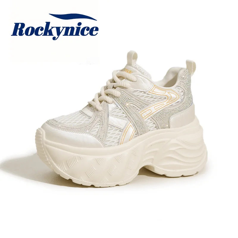 9.5CM Microfiber Leather Casual Vulcanize Shoes High Platform Wedge Bling Chunky Sneakers Breathable Mesh Autumn Sport Dad Shoes
9.5CM Microfiber Leather Casual Vulcanize Shoes High Platform Wedge Bling Chunky Sneakers Breathable Mesh Autumn Sport Dad Shoes