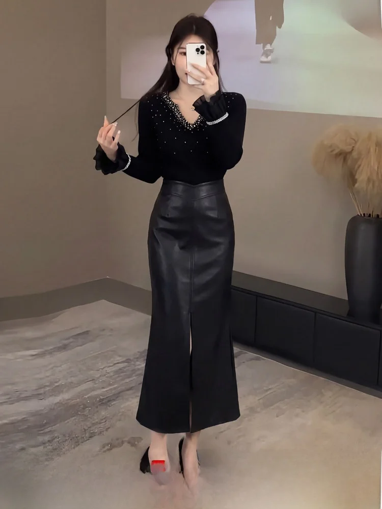 Winter Heavy Work Rhinestone Knitted Base Shirt Micro plus Size MM Leather Skirt Elegant Set Women's Fashion plus Size Ensemble
Winter Heavy Work Rhinestone Knitted Base Shirt Micro plus Size MM Leather Skirt Elegant Set Women's Fashion plus Size Ensemble