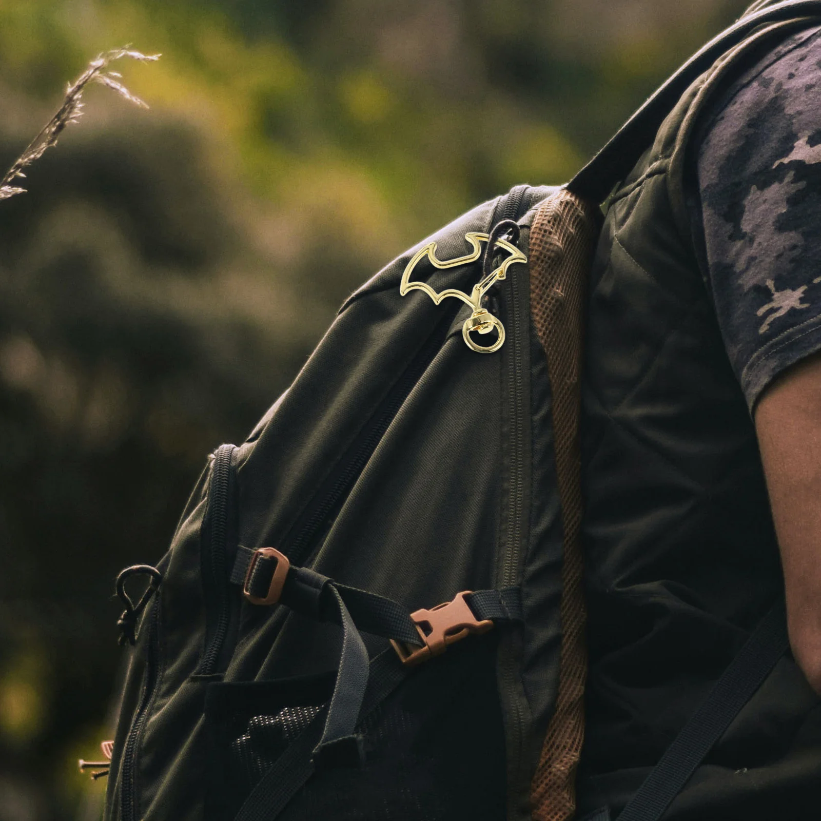 30Pcs Keychain Hook Clips Swivel Snap Buckles for DIY Crafts Key Rings Making Kit Minimalist Keychain Connectors Bulk Pack
30Pcs Keychain Hook Clips Swivel Snap Buckles for DIY Crafts Key Rings Making Kit Minimalist Keychain Connectors Bulk Pack