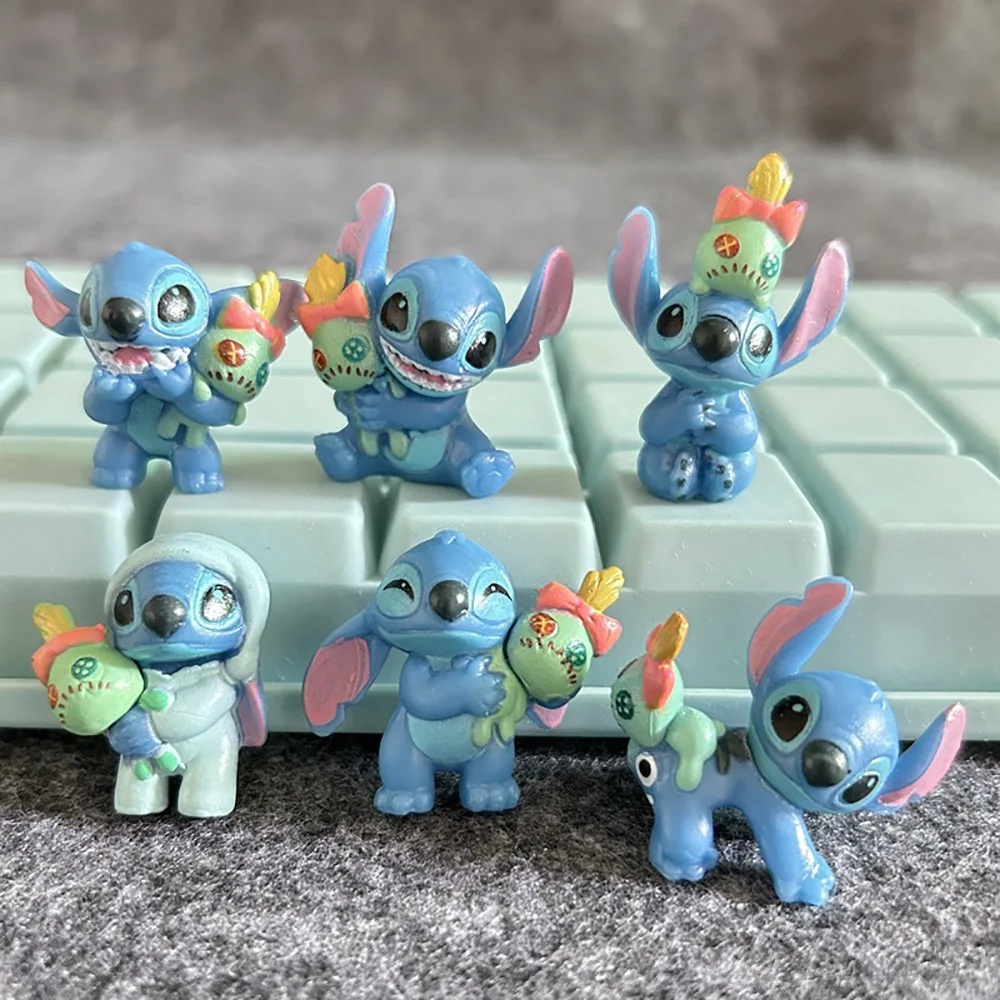 Kawaii Stitch аниме фигурки куклы милые мультяшные игрушки модели настольные украшения аксессуары коллекция кукол подарки для мальчиков и девочек
Kawaii Stitch аниме фигурки куклы милые мультяшные игрушки модели настольные украшения аксессуары коллекция кукол подарки для мальчиков и девочек