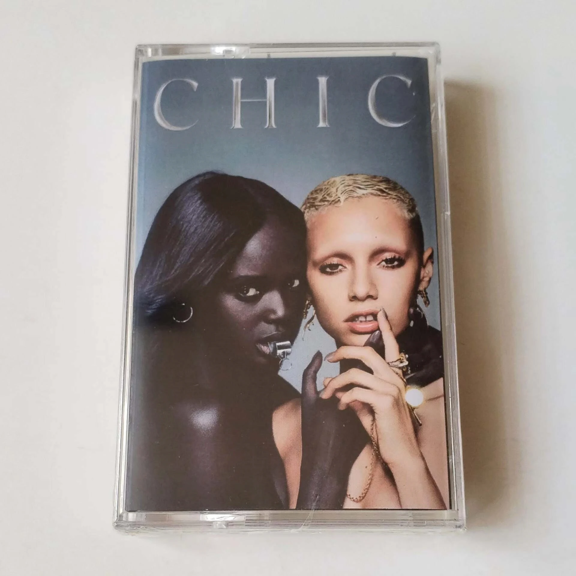 R&B Nile Rodgers Chic Music Tape It’s About Time Album Boogie All Night Cassettes Cosplay Walkman Car Recorder Soundtracks Box
R&B Nile Rodgers Chic Music Tape It’s About Time Album Boogie All Night Cassettes Cosplay Walkman Car Recorder Soundtracks Box