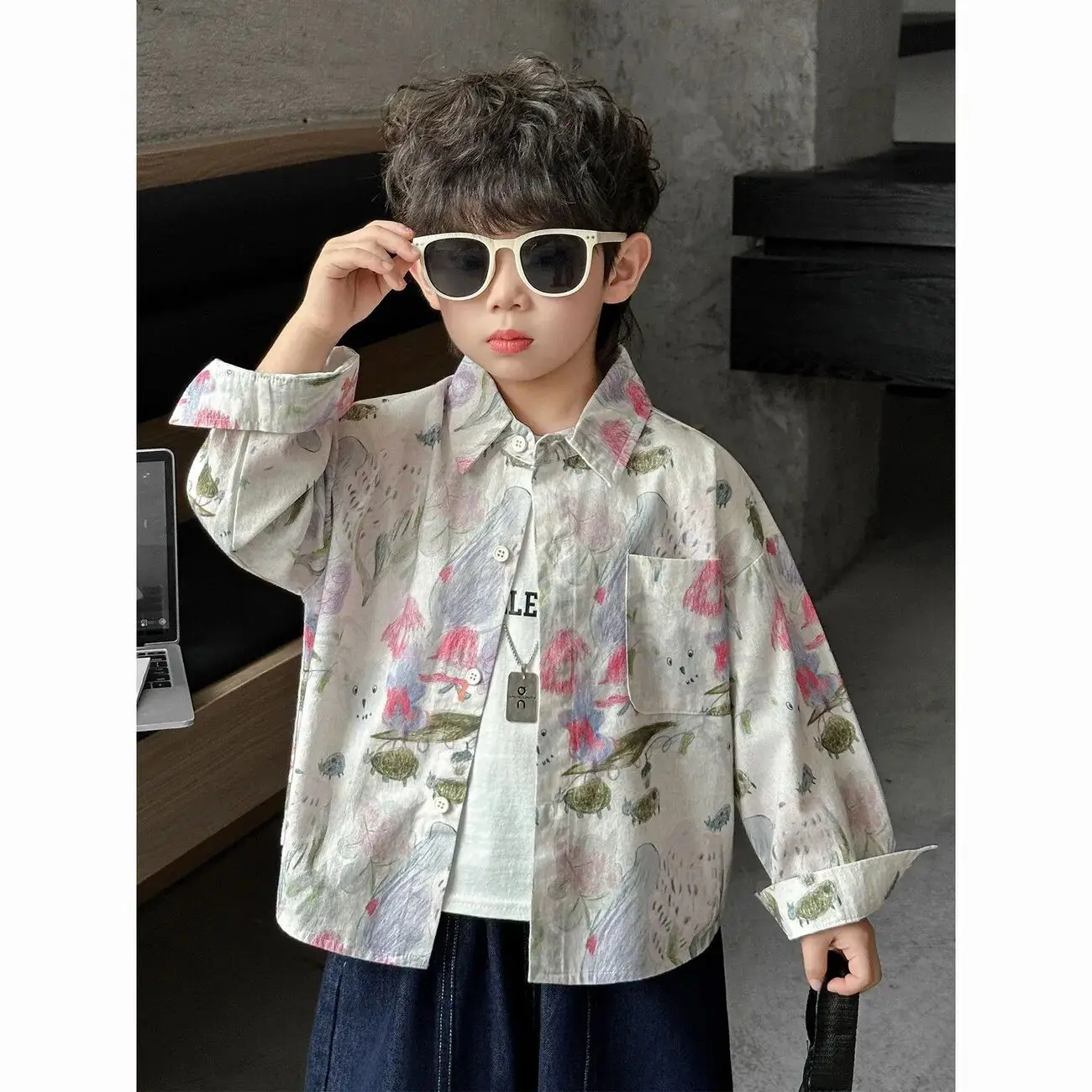 Children's Shirt 2026 New Boys' Spring and Autumn Vintage Graffiti Shirt Baby Long Sleeve Thin Top
Children's Shirt 2026 New Boys' Spring and Autumn Vintage Graffiti Shirt Baby Long Sleeve Thin Top