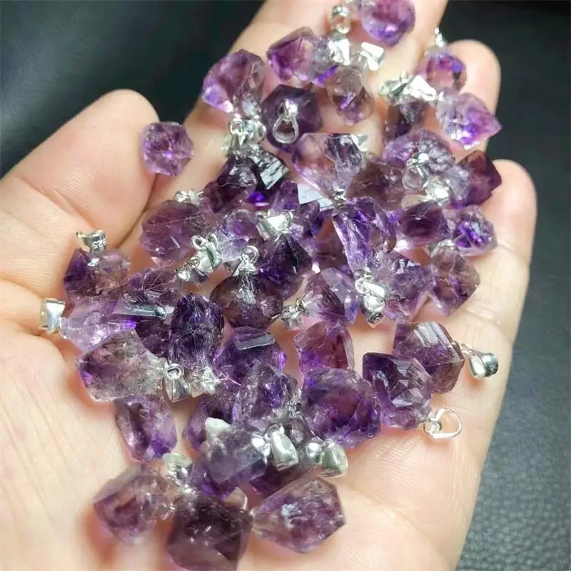 1 шт., Женская цепочка с подвеской «Super Seven»
1 шт., Женская цепочка с подвеской «Super Seven»