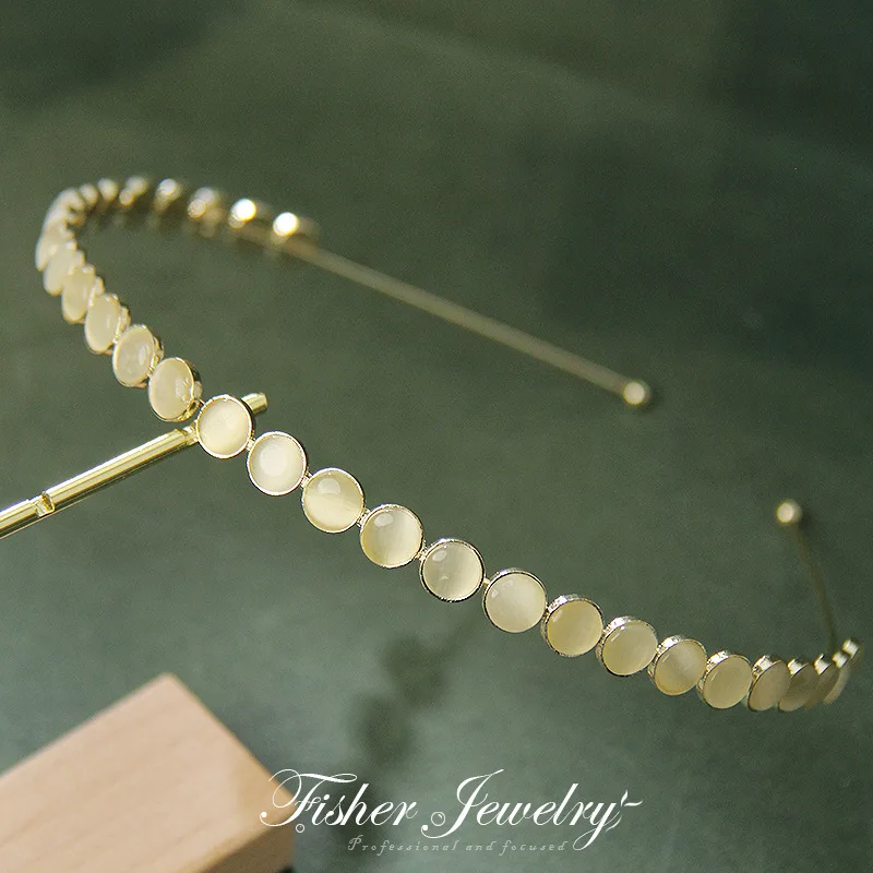 2022 New Exquisite Elegant Opal Thin Hairbands Headband Gift For Women Girls Hair Head Hoop Bands Accessories Headdress Headwear
2022 New Exquisite Elegant Opal Thin Hairbands Headband Gift For Women Girls Hair Head Hoop Bands Accessories Headdress Headwear