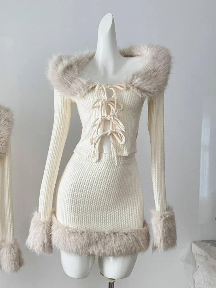 Fall Winter Women Old Money Vintage Party Knit Outfits 2 Piece Set French Style Long Sleeve Faux Fur Cardigan Top + Mini Skirts
Fall Winter Women Old Money Vintage Party Knit Outfits 2 Piece Set French Style Long Sleeve Faux Fur Cardigan Top + Mini Skirts