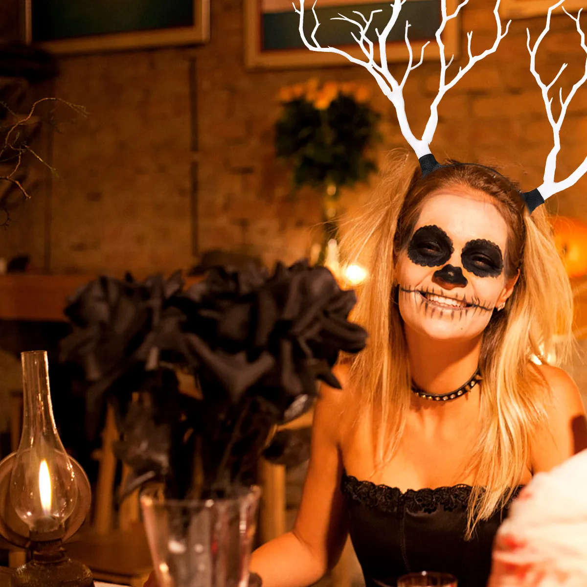 1Pcs Witch Horn Shaped Party Hair Hoop Halloween Head Accessory Cosplay Hair Clasp Fashion Hairwear Horned Headdress for Women
1Pcs Witch Horn Shaped Party Hair Hoop Halloween Head Accessory Cosplay Hair Clasp Fashion Hairwear Horned Headdress for Women