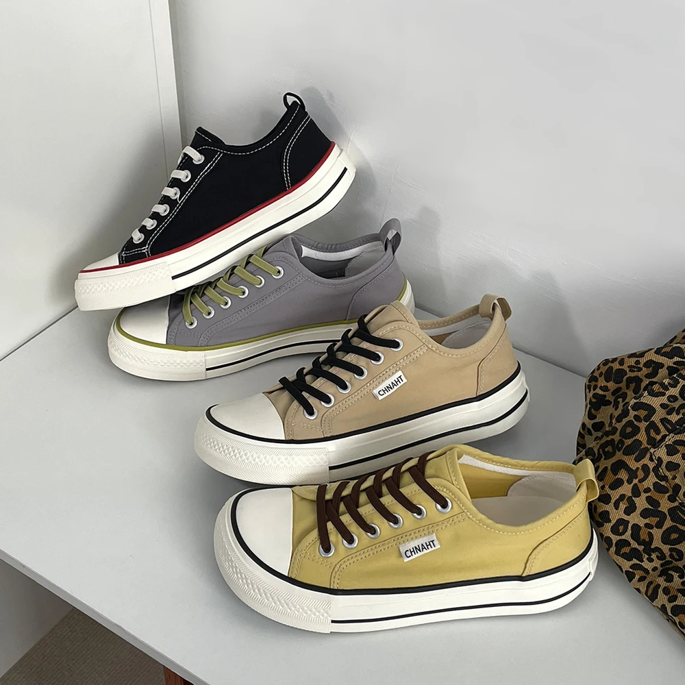 Women's Low Top Canvas Shoes Korean Style Thick Bottom Casual Sports Thin Model Breathable Slip-On Sneakers round Toe
Women's Low Top Canvas Shoes Korean Style Thick Bottom Casual Sports Thin Model Breathable Slip-On Sneakers round Toe