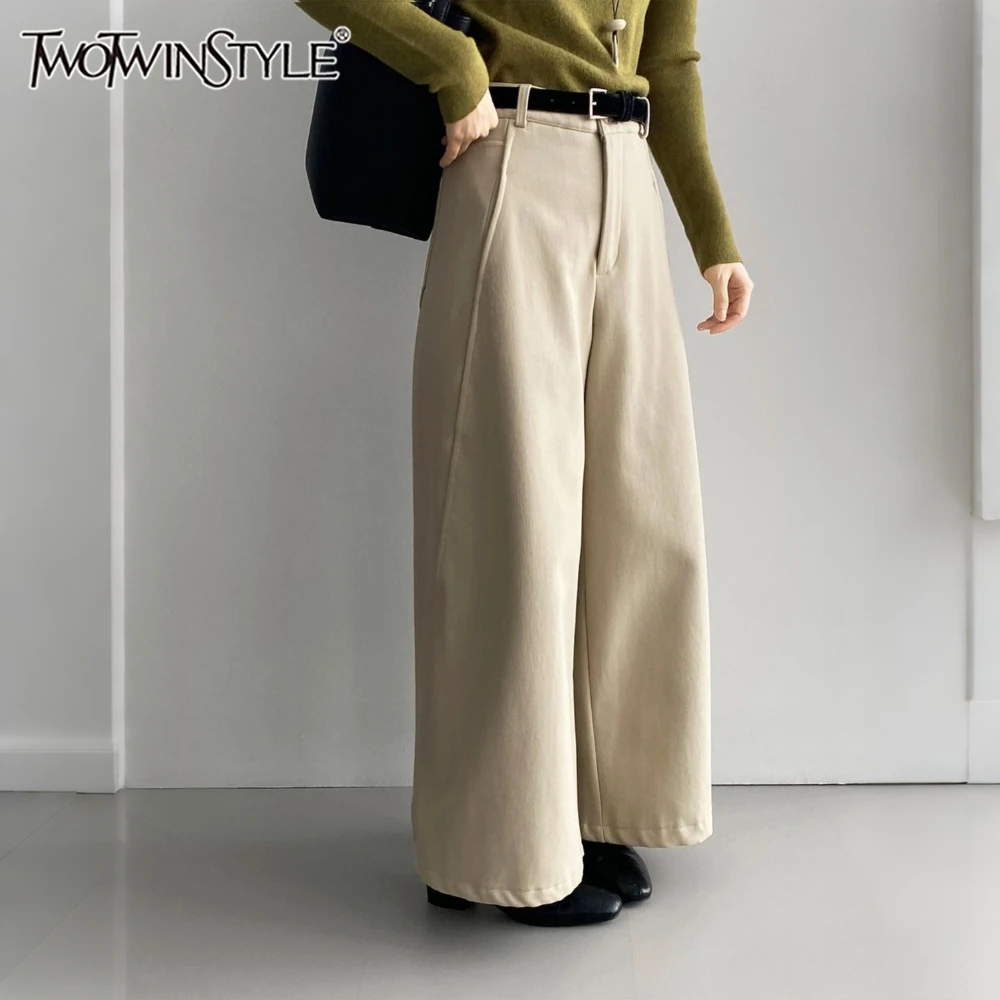TWOTWINSTYLE однотонные корейские брюки с поясом, женские свободные базовые брюки с высокой талией, повседневные женские прямые брюки, осенняя мода
TWOTWINSTYLE однотонные корейские брюки с поясом, женские свободные базовые брюки с высокой талией, повседневные женские прямые брюки, осенняя мода