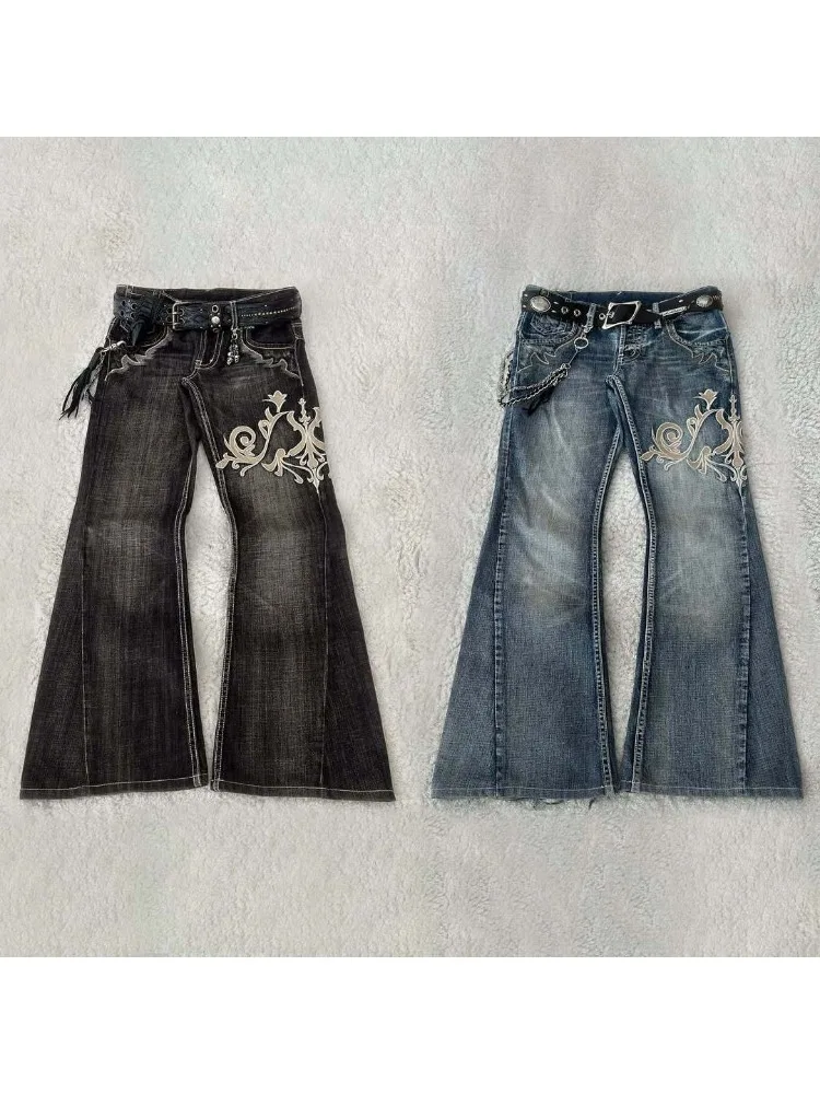 HOUZHOU Vintage Embroidery Patchwork Women Flared Jeans Y2k Harajuku Wide Leg American Style Denim Pants Baggy Punk Streetwear
HOUZHOU Vintage Embroidery Patchwork Women Flared Jeans Y2k Harajuku Wide Leg American Style Denim Pants Baggy Punk Streetwear