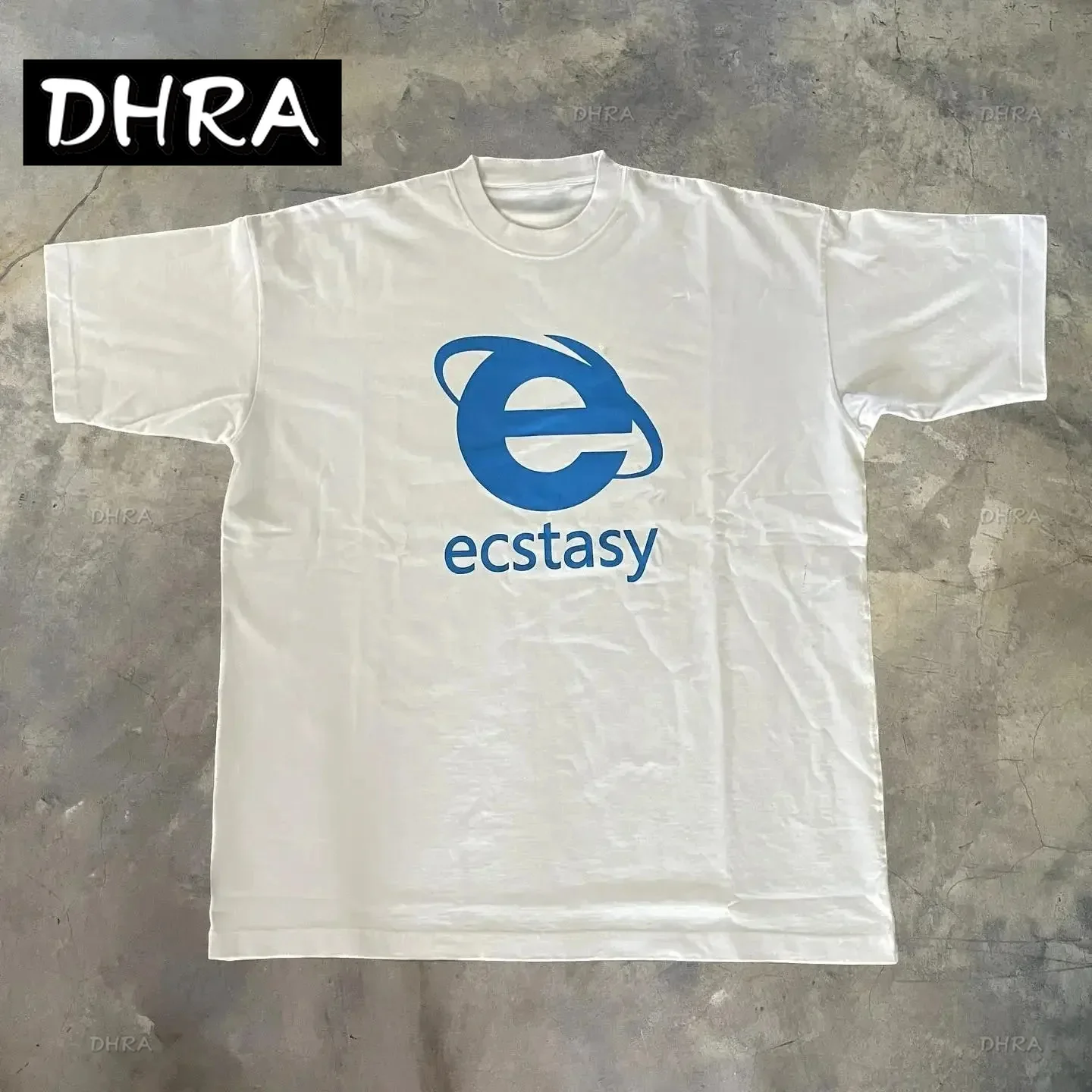 Street Ecstasy T-Shirt Y2K Harajuku White T-Shirt Monogram Graphic Print Loose Short Sleeve Fashion Trend Crew Neck T-Shirt
Street Ecstasy T-Shirt Y2K Harajuku White T-Shirt Monogram Graphic Print Loose Short Sleeve Fashion Trend Crew Neck T-Shirt