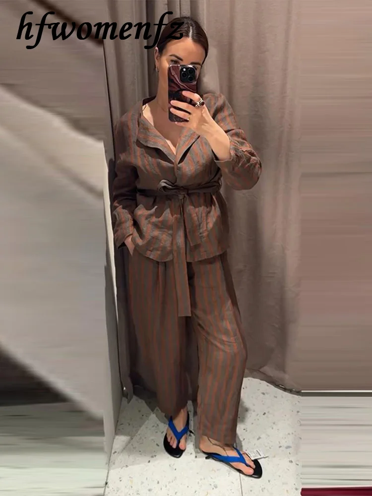 Elegant Striped Women's Trouser Suit Full Sleeve V-neck Lace Up Lady Blazer Top Wide Leg Pants 2026 Summer Chic Female Outfits
Elegant Striped Women's Trouser Suit Full Sleeve V-neck Lace Up Lady Blazer Top Wide Leg Pants 2026 Summer Chic Female Outfits