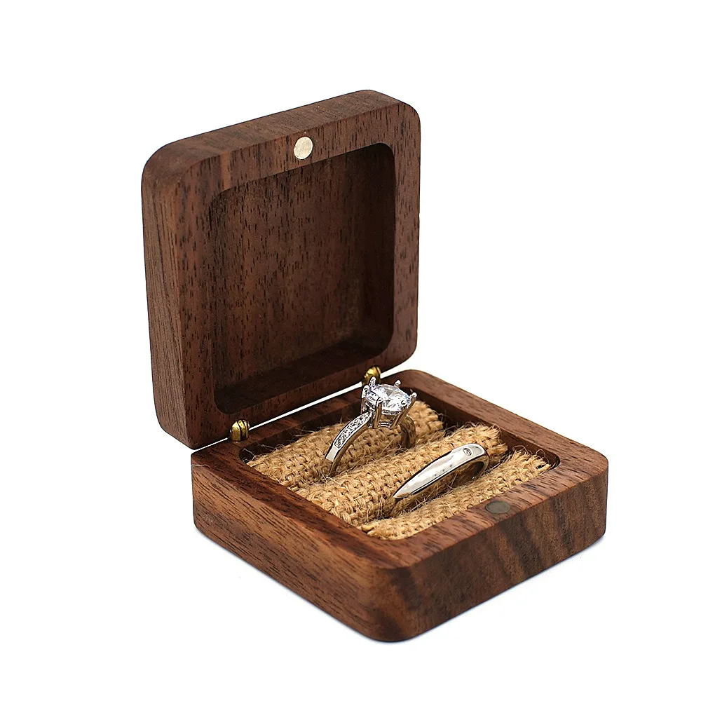 Jewelry Store Display Cabinet Personalization Ring Box Lady Portable Earring Storage Box Birthday Party Exquisite Mini Gift Box
Jewelry Store Display Cabinet Personalization Ring Box Lady Portable Earring Storage Box Birthday Party Exquisite Mini Gift Box