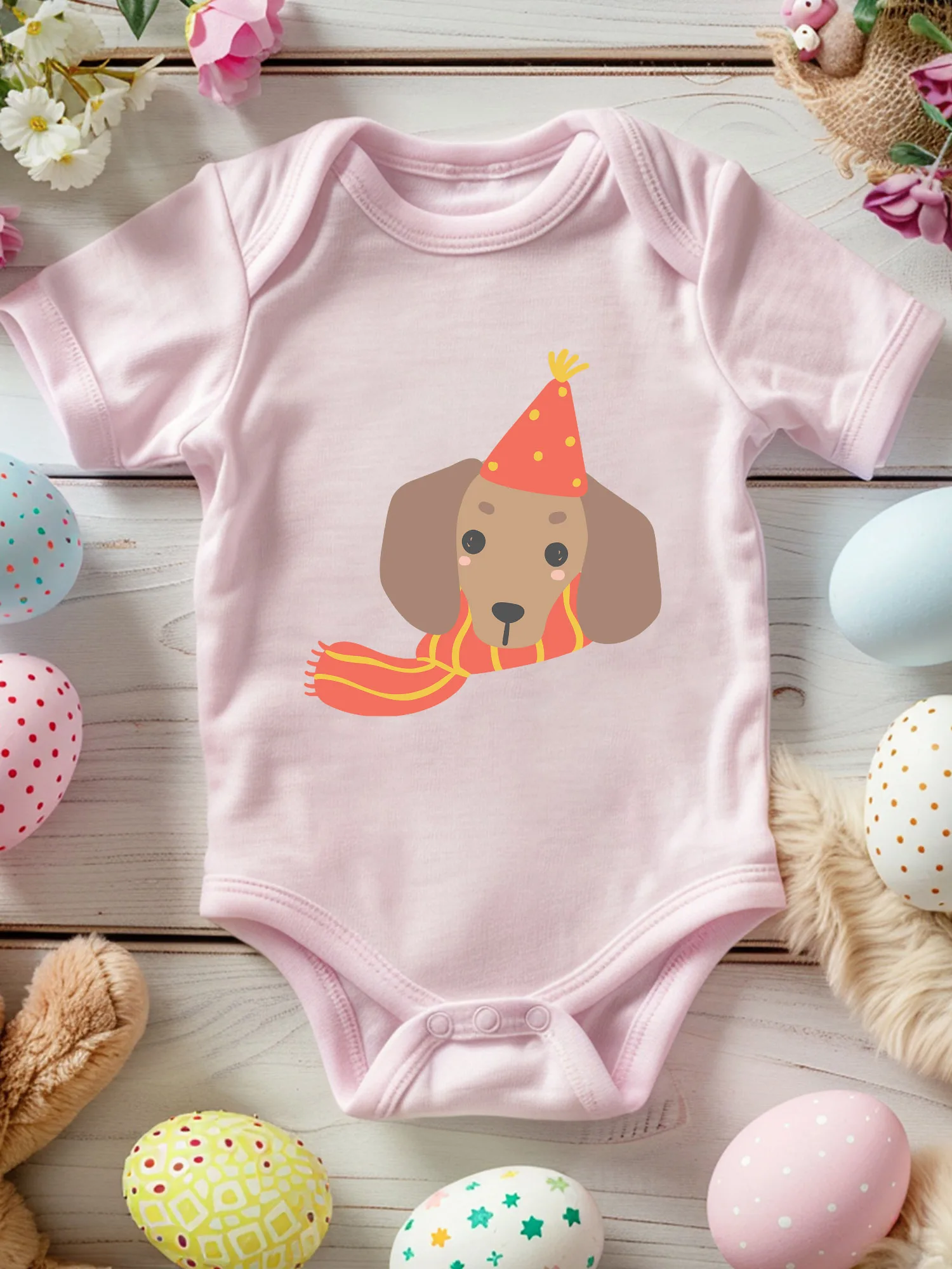Dachshund With Scarf Unisex Baby Crawling Suit, 100% Cotton Soft Onesie, All-Season Wear Pink Bodysuit 190GSM
Dachshund With Scarf Unisex Baby Crawling Suit, 100% Cotton Soft Onesie, All-Season Wear Pink Bodysuit 190GSM
