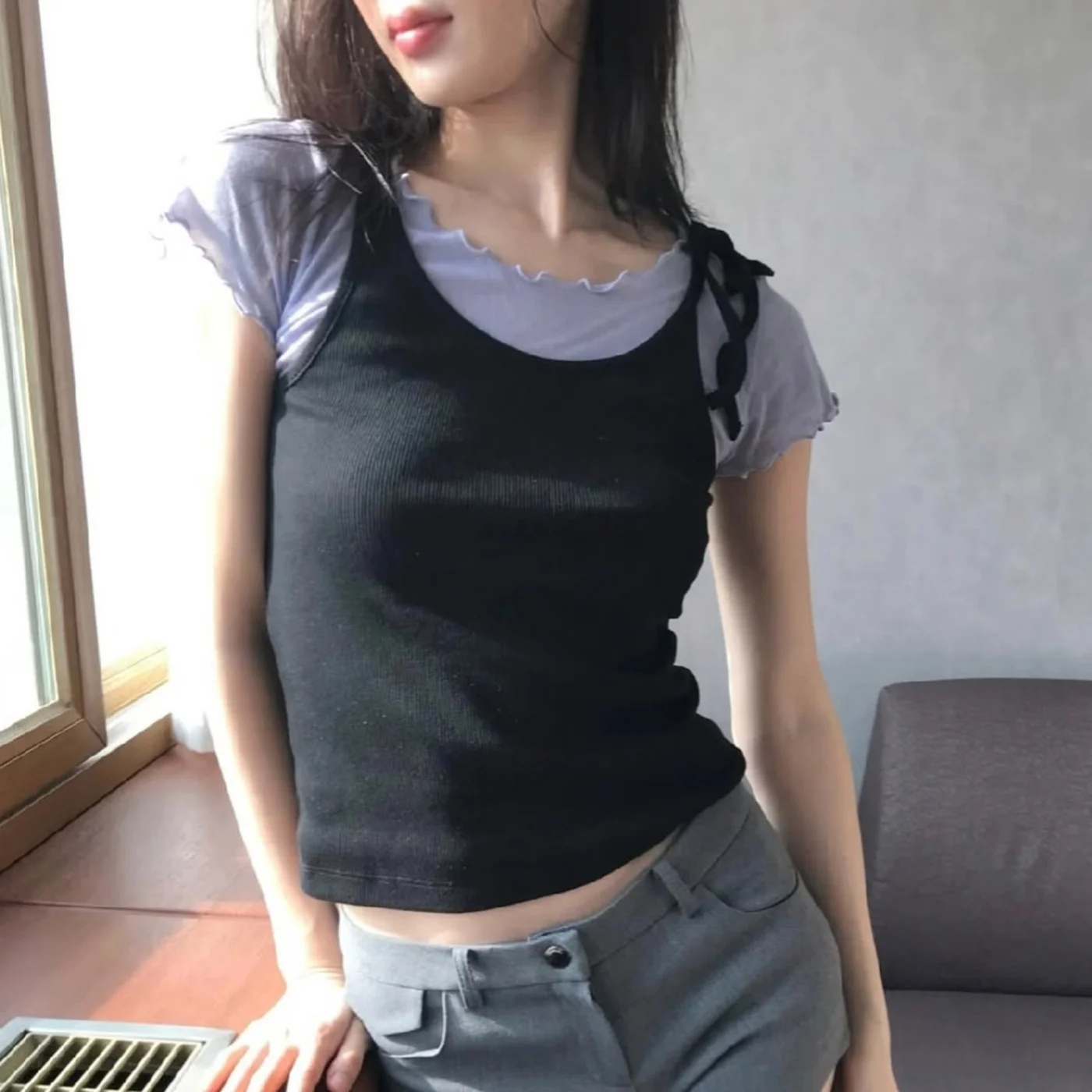 Summer 2025 Tannat New Color Blo ort Sve T-irt Strap Two-Piece Set Women's Faionable Wooden Korean Sle Cott...
Summer 2025 Tannat New Color Blo ort Sve T-irt Strap Two-Piece Set Women's Faionable Wooden Korean Sle Cott...