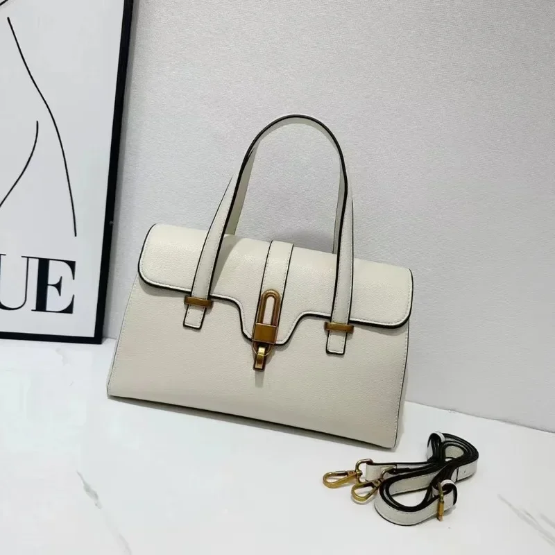 Simple Stylish Diaper Bag Women's Clutch Purse High End Unique Leisure Business Casual Vintage Large Capacity Shopper
Simple Stylish Diaper Bag Women's Clutch Purse High End Unique Leisure Business Casual Vintage Large Capacity Shopper