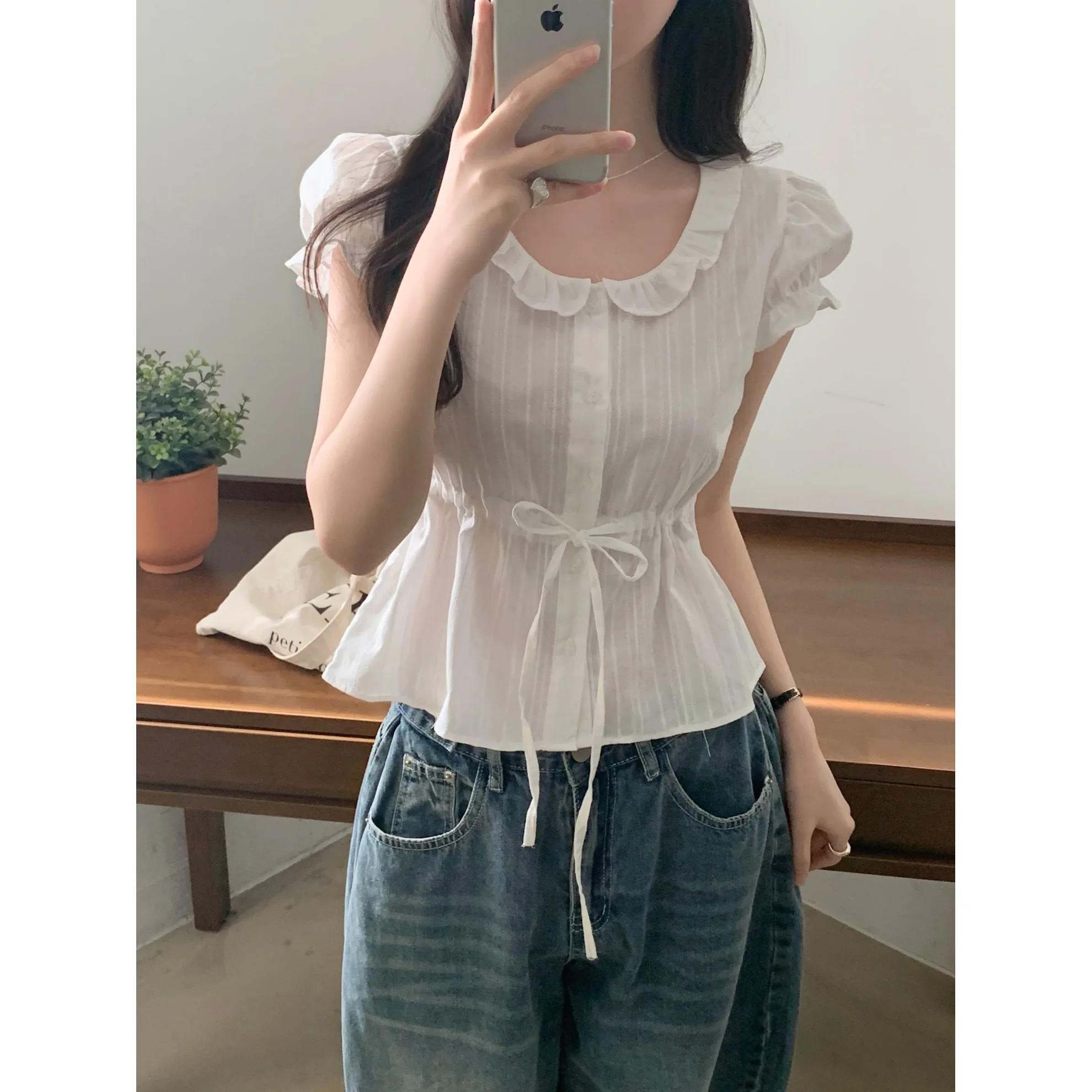 Summer New College Style Striped Doll Collar Drawstring Waist Single Button Bubble Sleeve Shirt Women's Top Korean Style Spri...
Summer New College Style Striped Doll Collar Drawstring Waist Single Button Bubble Sleeve Shirt Women's Top Korean Style Spri...