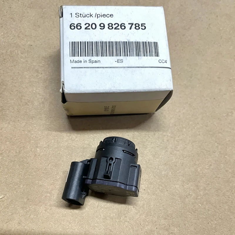 OEM 66209826785 Ultrasonic Parking Assist Sensor For BMW 2 6 Series G42 G87 F44 G32 G05 F95 X6 X7 Z4 i4
OEM 66209826785 Ultrasonic Parking Assist Sensor For BMW 2 6 Series G42 G87 F44 G32 G05 F95 X6 X7 Z4 i4