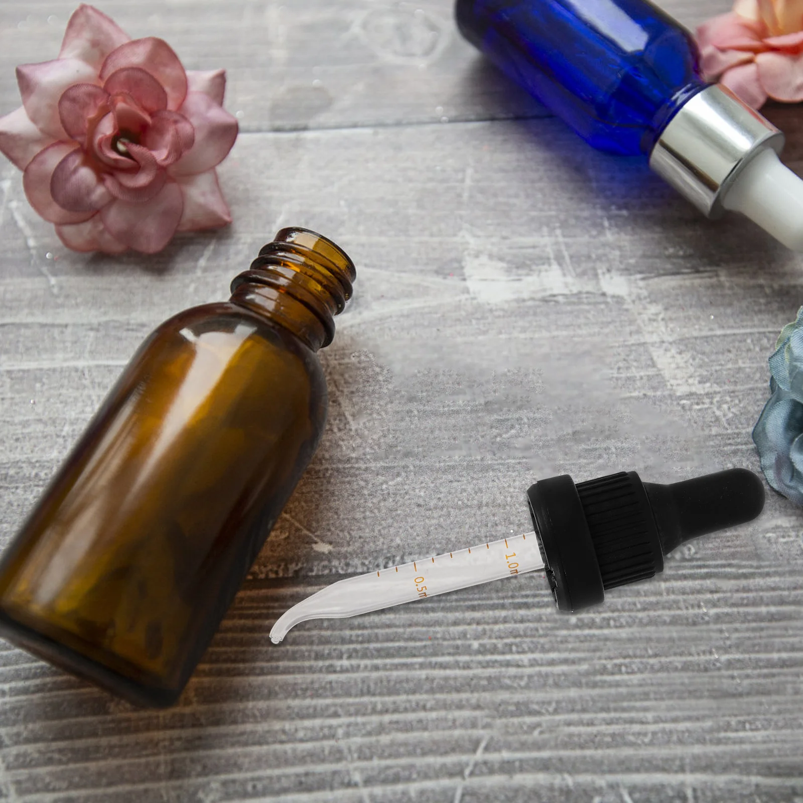 5pcs Essential Oil Dropper Tops Graduated Pointed Tip for Aromatherapy Bottles Perfume Herbal Extracts Plastic Transfer Pipette
5pcs Essential Oil Dropper Tops Graduated Pointed Tip for Aromatherapy Bottles Perfume Herbal Extracts Plastic Transfer Pipette