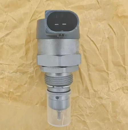 Original Fuel Pressure Regulator Oem 0281006074/0281006075/057130764aa/057130764ab A A1 A3 A6 S6 A8 Q5 Tt V Passat High Quality
Original Fuel Pressure Regulator Oem 0281006074/0281006075/057130764aa/057130764ab A A1 A3 A6 S6 A8 Q5 Tt V Passat High Quality