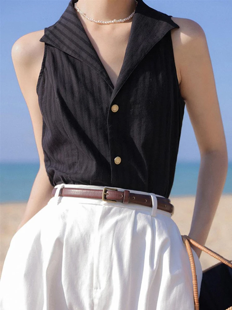 Zoki Sexy V Neck Elegant Tanks Women Korean Casual Sleeveless Sweet Tops Summer Streetwear Retro Solid Design Female Tanks New
Zoki Sexy V Neck Elegant Tanks Women Korean Casual Sleeveless Sweet Tops Summer Streetwear Retro Solid Design Female Tanks New