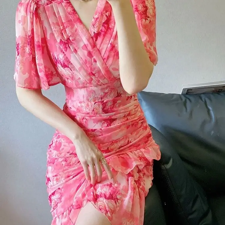 2025 Summer New Women's Retro French Floral Dress with Hip Wrap vestidos women wedding dresses LOOSE FIT
2025 Summer New Women's Retro French Floral Dress with Hip Wrap vestidos women wedding dresses LOOSE FIT