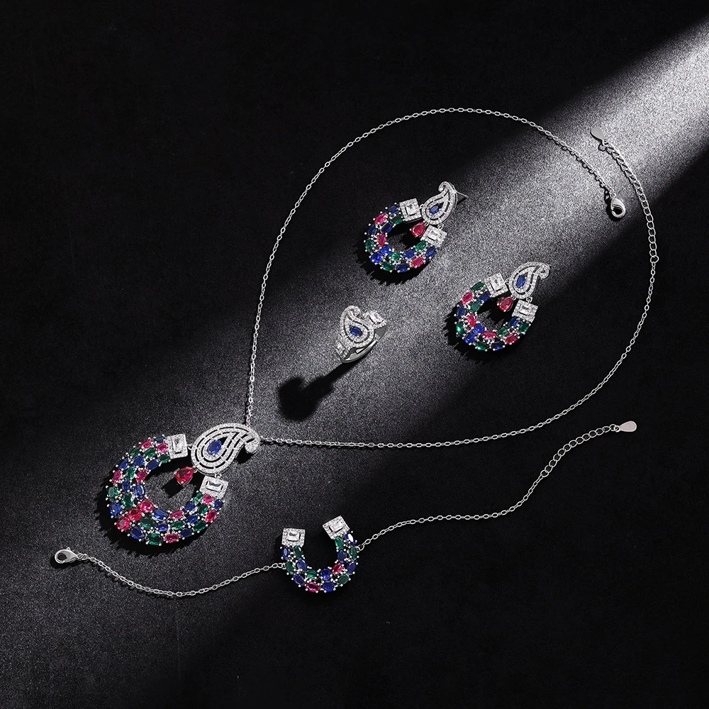 Ensemble de bijoux de mode transfrontaliers élégants et stylés, bijoux de fête de haut niveau pour dames
Ensemble de bijoux de mode transfrontaliers élégants et stylés, bijoux de fête de haut niveau pour dames