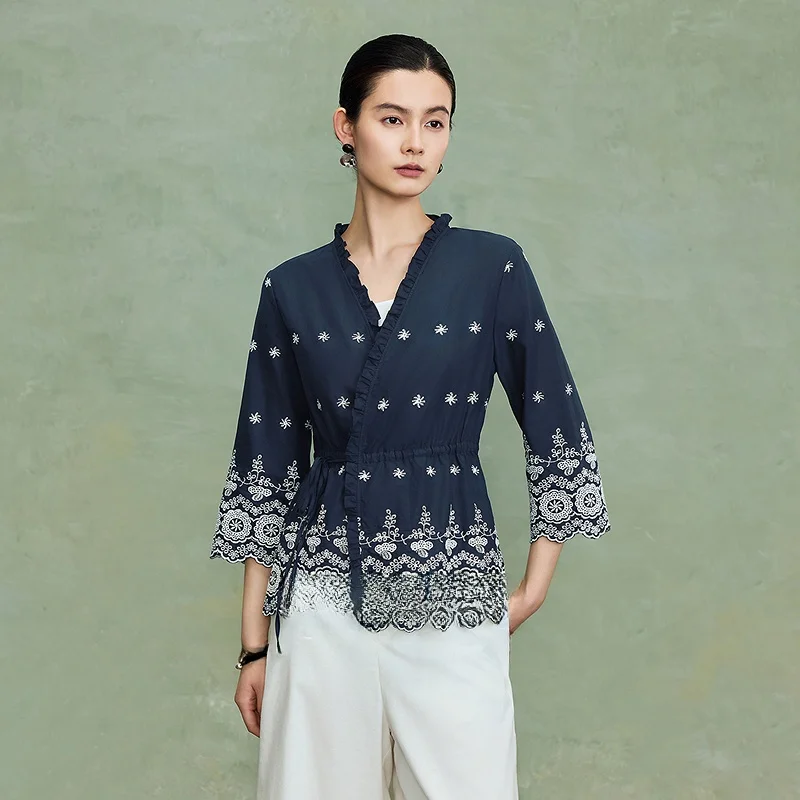 Early Spring 2026 New Women's Cotton Embroidered Hollow out National Style Shirt 100% Cotton V-neck Seven Sleeve Length
Early Spring 2026 New Women's Cotton Embroidered Hollow out National Style Shirt 100% Cotton V-neck Seven Sleeve Length
