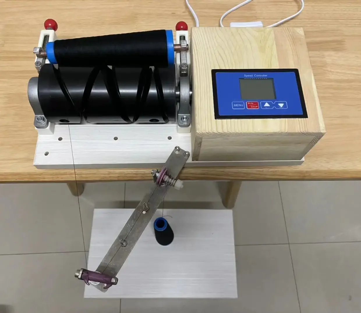 High-speed automatic single-head simplest winding machine New high-capacity simple winding machine for textile industry
High-speed automatic single-head simplest winding machine New high-capacity simple winding machine for textile industry