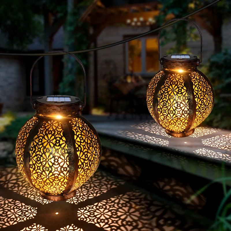Retro Hollow Hanging Solar Lamp Handheld Bronze Outdoor Light Decor For Patio Tree Fence Yard Garden Backyard Landscape Ornament
Retro Hollow Hanging Solar Lamp Handheld Bronze Outdoor Light Decor For Patio Tree Fence Yard Garden Backyard Landscape Ornament