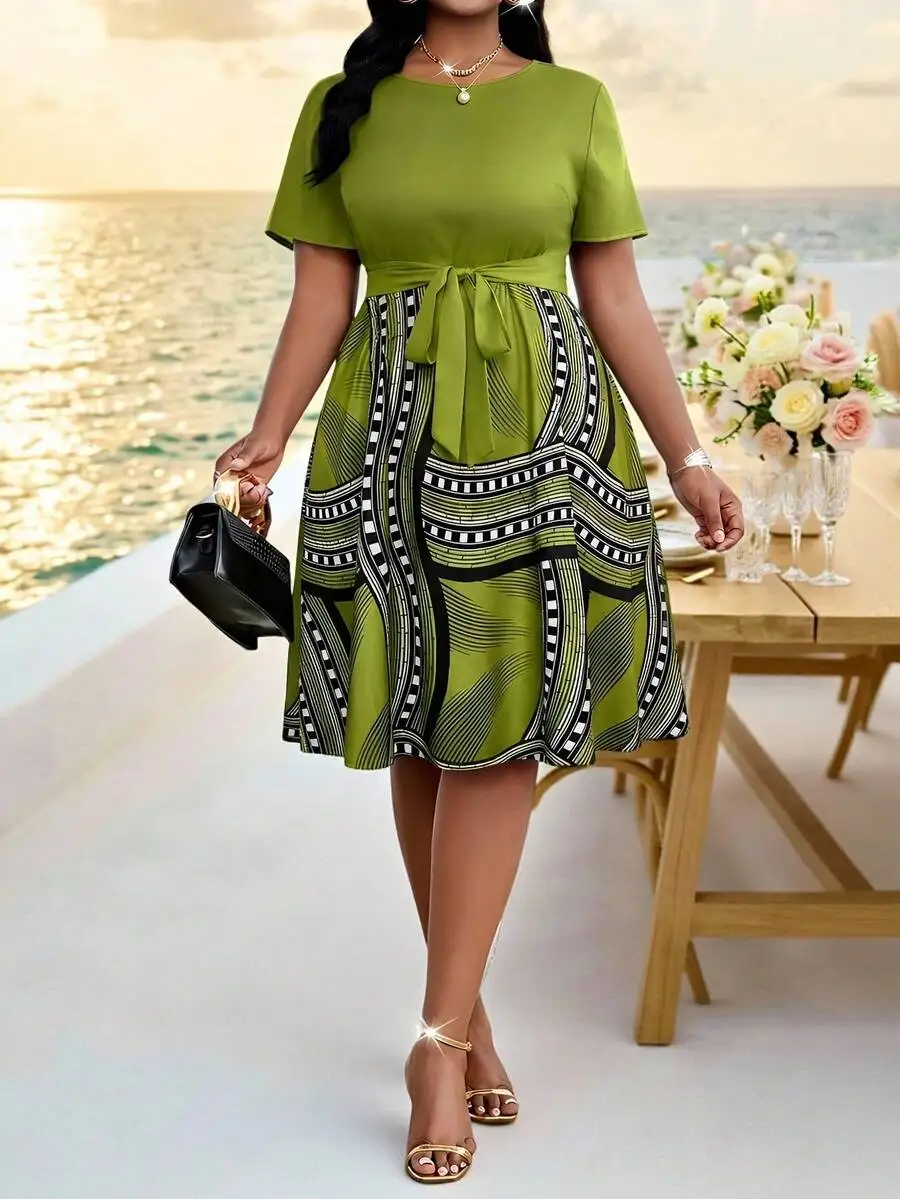 Elegant Green Midi Dress With Geometric Print Short Sleeve Belted A-Line Casual Summer Dress
Elegant Green Midi Dress With Geometric Print Short Sleeve Belted A-Line Casual Summer Dress
