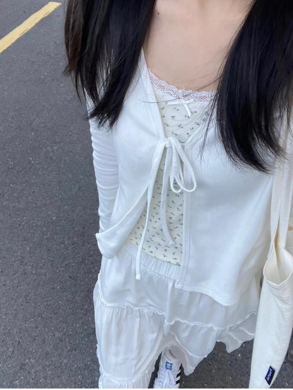 Floral Print Short Knitted Cardigan Women's Spring Summer Autumn Thin Fitted Sun Protection White Tie Dye Top Trendy Korean S...
Floral Print Short Knitted Cardigan Women's Spring Summer Autumn Thin Fitted Sun Protection White Tie Dye Top Trendy Korean S...