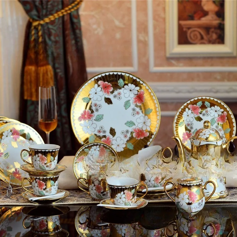 Coffee cup and saucer set 30 heads titanium-plated western tea set western food tray set electroplated ceramics
Coffee cup and saucer set 30 heads titanium-plated western tea set western food tray set electroplated ceramics