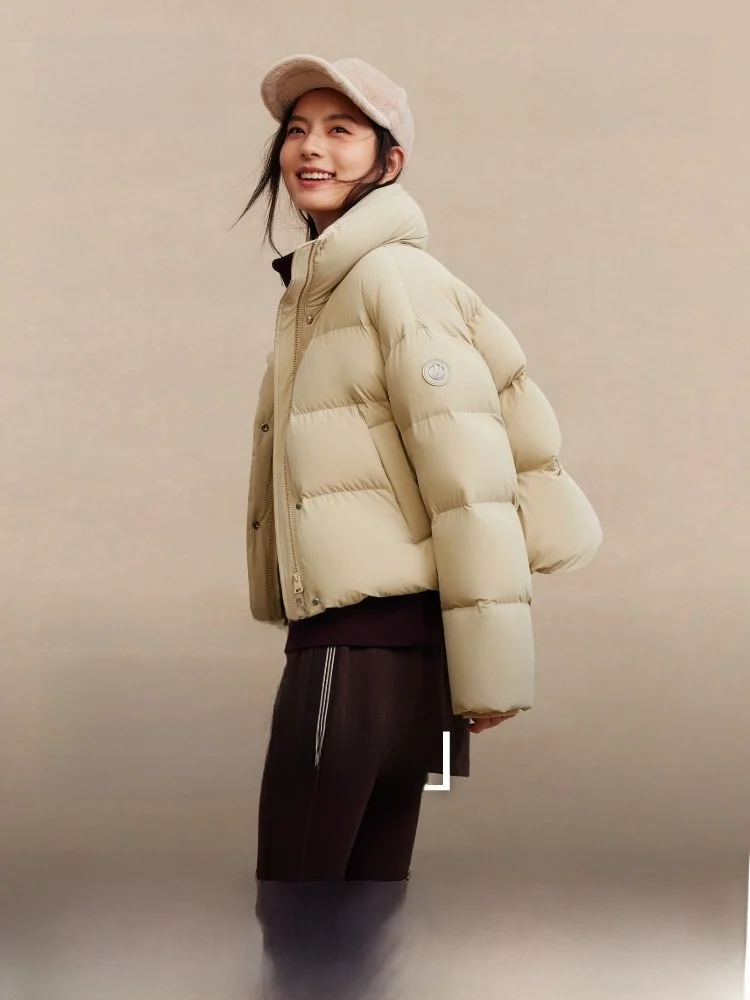 Bosideng New Women's ort Puffer Jaet Stand Collar Comfortable Soft Skin-friendly Fabric Lightweight Du down Vest for Da...
Bosideng New Women's ort Puffer Jaet Stand Collar Comfortable Soft Skin-friendly Fabric Lightweight Du down Vest for Da...