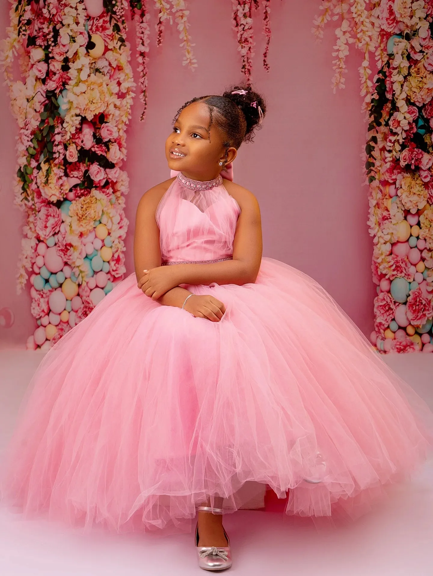 Pink Flower Girl Dresses for Wedding Bow Sleeveless Tulle High-Neck Girl Gown for Photoshoot First Communion Gowns Customized
Pink Flower Girl Dresses for Wedding Bow Sleeveless Tulle High-Neck Girl Gown for Photoshoot First Communion Gowns Customized
