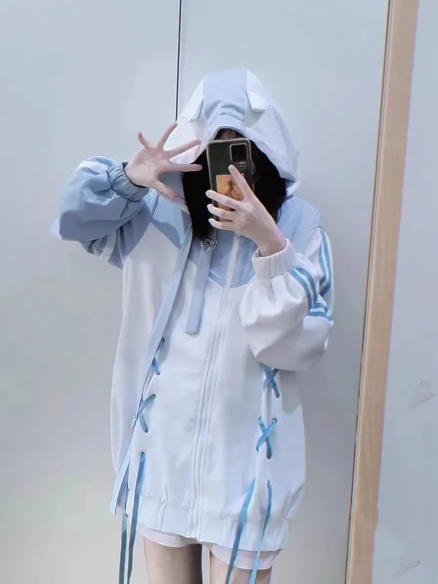 Ruibbit Autumn Women Harajuku Girls White Bule Long Sleeve Loose Hoodie Sweatshirt Japanese Jacket Y2k Trench Coat Cute Kawaii
Ruibbit Autumn Women Harajuku Girls White Bule Long Sleeve Loose Hoodie Sweatshirt Japanese Jacket Y2k Trench Coat Cute Kawaii