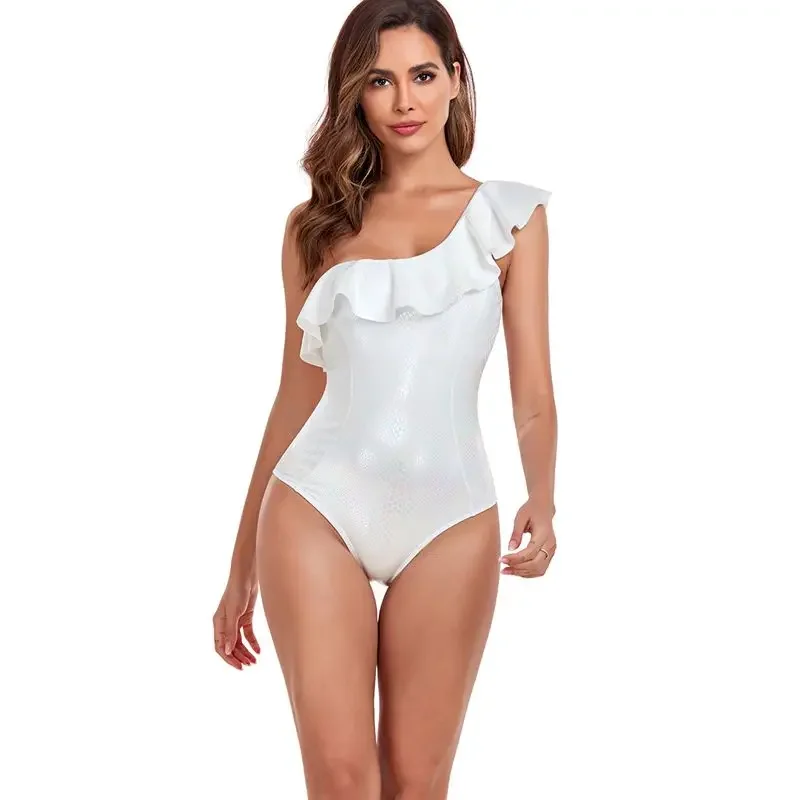Women One Piece Swimsuit Sexy Mesh Splicing Swimwear Push Up One Shoulder Bathing Suits Solid Halter Female Beachwear Bodysuit
Women One Piece Swimsuit Sexy Mesh Splicing Swimwear Push Up One Shoulder Bathing Suits Solid Halter Female Beachwear Bodysuit