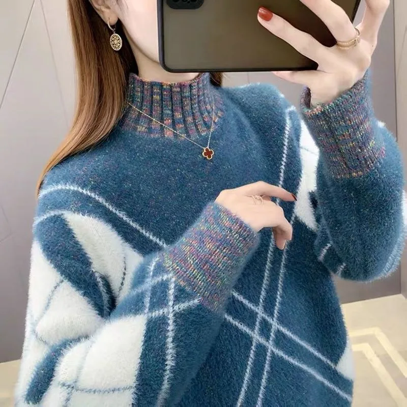Fashion New Women's Imitation Mink Cashmere Sweater Autumn and Winter Ladies Thickened Warm Sweater Female Knitted Base Shirt
Fashion New Women's Imitation Mink Cashmere Sweater Autumn and Winter Ladies Thickened Warm Sweater Female Knitted Base Shirt