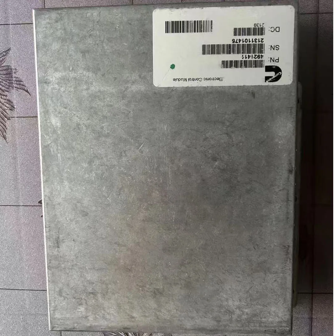 QSK45 Engine Electronic Control Module ECM New Machinery 4921411 3087122 3867401 3330511 3867743
QSK45 Engine Electronic Control Module ECM New Machinery 4921411 3087122 3867401 3330511 3867743