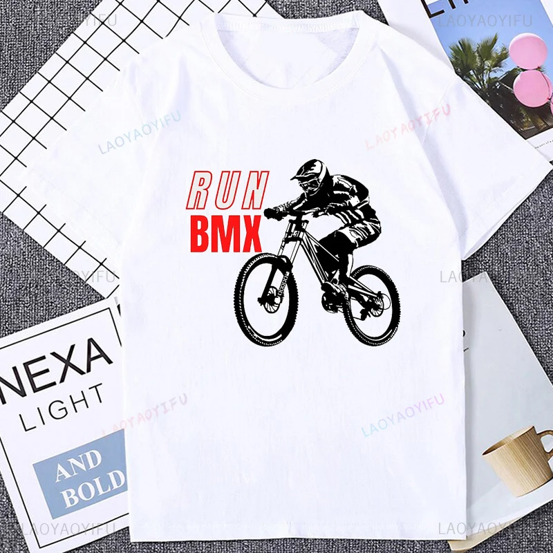 Run BMX Bike Graphic Vintage Style Tshirt Casual Fashion Loose Harajuku Hip Hop Man T Shirt Breathe Comfort Cotton Women T-shirt
Run BMX Bike Graphic Vintage Style Tshirt Casual Fashion Loose Harajuku Hip Hop Man T Shirt Breathe Comfort Cotton Women T-shirt