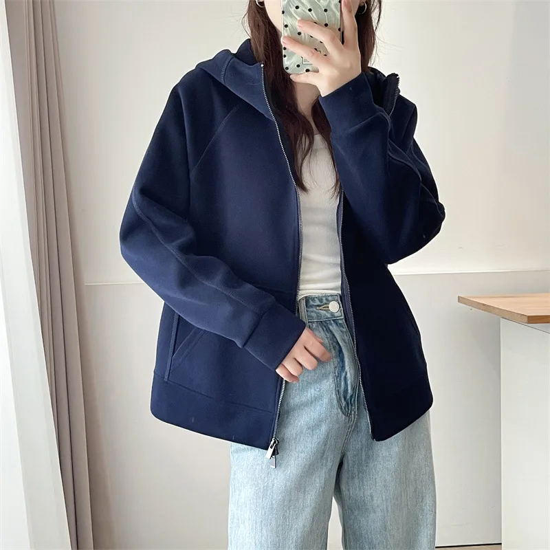 XXXXL осенняя новая простая и повседневная толстовка на молнии с капюшоном, модная женская толстовка больших размеров
XXXXL осенняя новая простая и повседневная толстовка на молнии с капюшоном, модная женская толстовка больших размеров