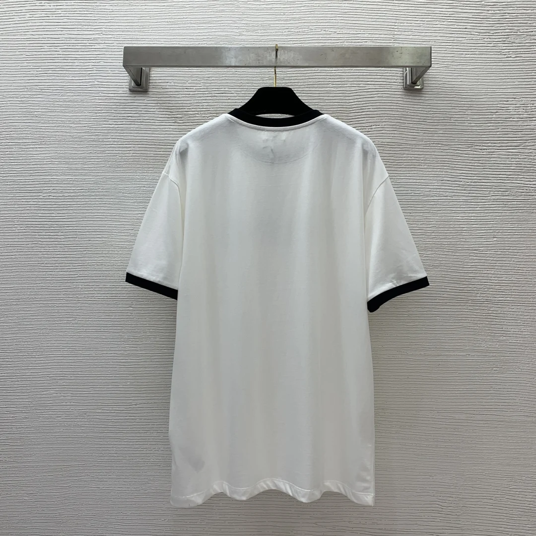2024 new summer women's cotton printed color contrast round neck short-sleeved T-shirt
2024 new summer women's cotton printed color contrast round neck short-sleeved T-shirt