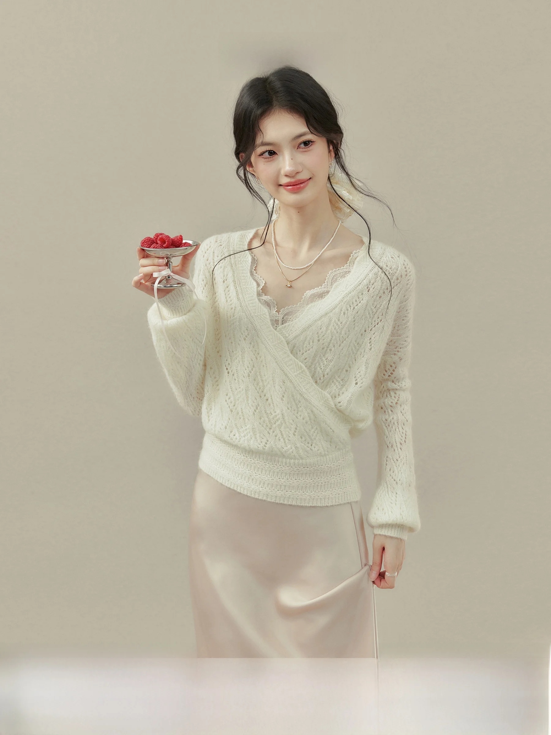 Crossbody Long Sleeve V-Neck Women's Slim Fit Knitted Base Shirt Spring Wild Tour Stylish Comfortable Breathable Casual Top
Crossbody Long Sleeve V-Neck Women's Slim Fit Knitted Base Shirt Spring Wild Tour Stylish Comfortable Breathable Casual Top
