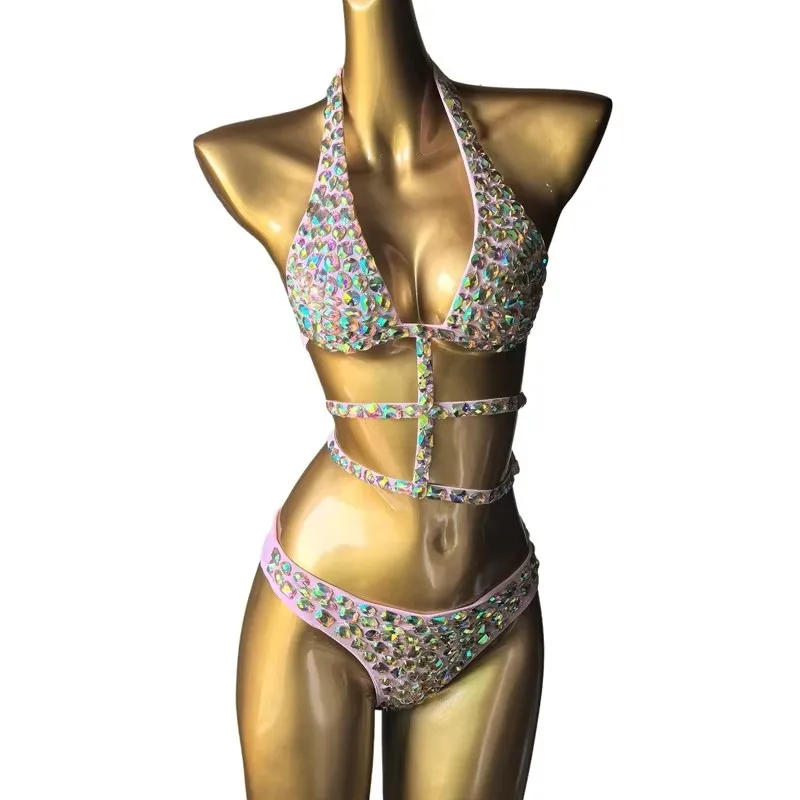 Women's Rose Rhinestones Bikini Swimsuit Crystal Accented Two-Piece Set for Beach Holiday Vacation Party Nightclub Dance Costume
Women's Rose Rhinestones Bikini Swimsuit Crystal Accented Two-Piece Set for Beach Holiday Vacation Party Nightclub Dance Costume